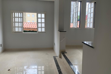 Lindo Sobrado à venda na Chacara Inglesa na Rua Doutor Ademar Nobre