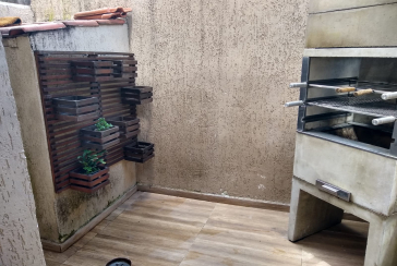 Sobrado à venda no Conjunto Residencial Vista Verde na Rua Desembargador Joaquim Bandeira de Melo