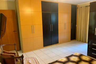 Sobrado à venda na Chacara Inglesa na Rua Doutor Ademar Nobre