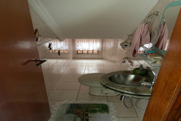 Sobrado à venda na Chacara Inglesa na Rua Doutor Ademar Nobre