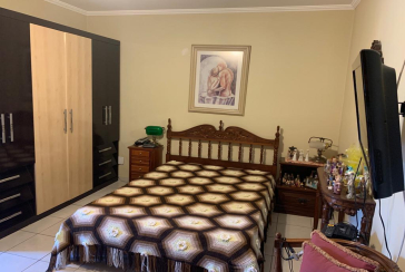 Sobrado à venda na Chacara Inglesa na Rua Doutor Ademar Nobre