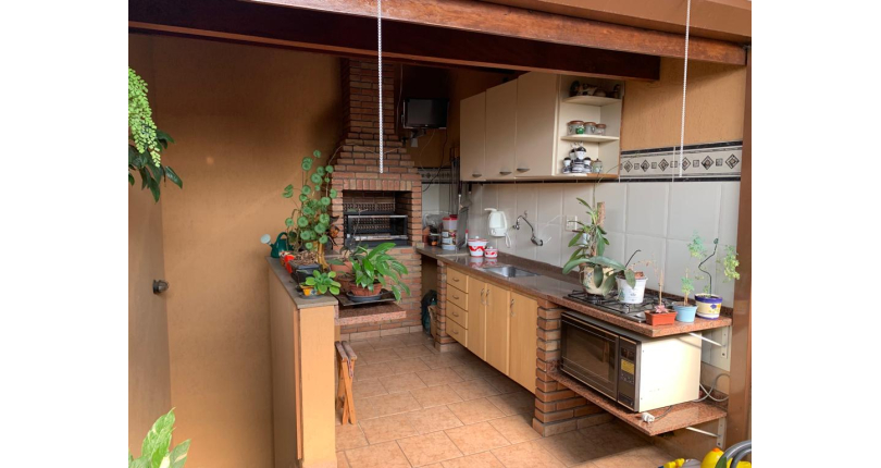 Sobrado à venda na Chacara Inglesa na Rua Doutor Ademar Nobre