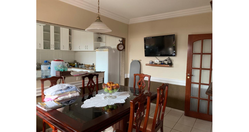 Sobrado à venda na Chacara Inglesa na Rua Doutor Ademar Nobre