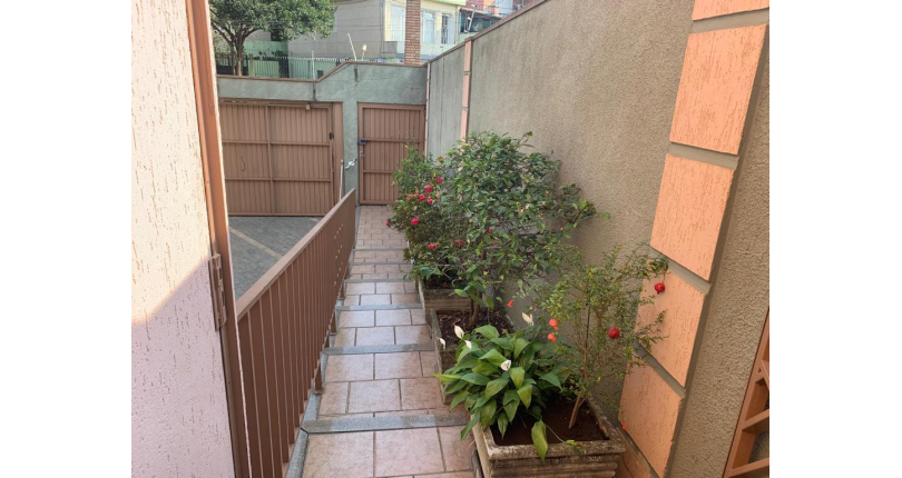 Sobrado à venda na Chacara Inglesa na Rua Doutor Ademar Nobre