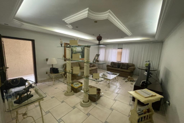 Sobrado à venda no Jardim Pinheiros (City Pinheirinho) na Rua Jose Mauro de Vasconcelos 