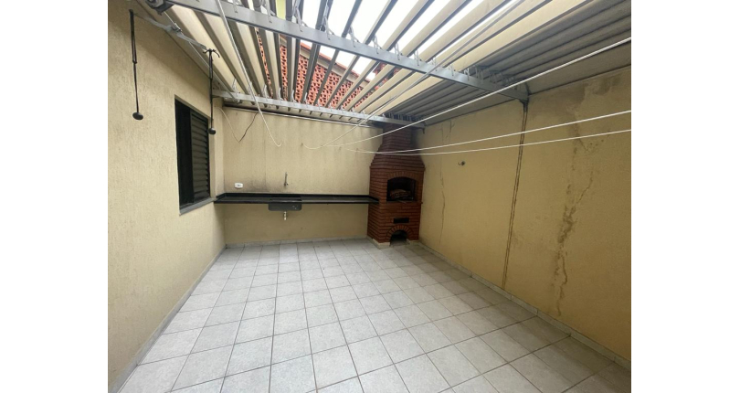 Sobrado à venda no Jardim Pinheiros (City Pinheirinho) na Rua Jose Mauro de Vasconcelos 