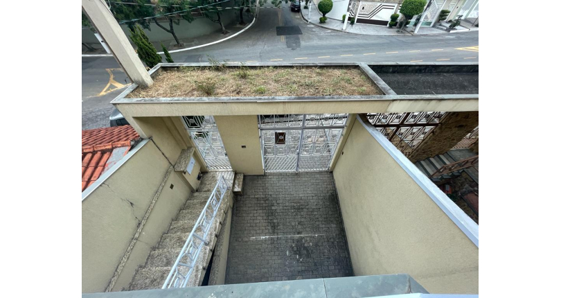 Sobrado à venda no Jardim Pinheiros (City Pinheirinho) na Rua Jose Mauro de Vasconcelos 