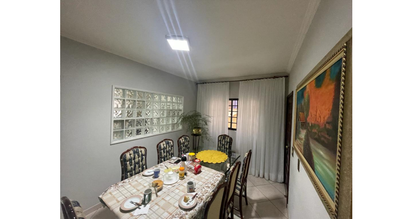 Sobrado à venda no Jardim Pinheiros (City Pinheirinho) na Rua Jose Mauro de Vasconcelos 