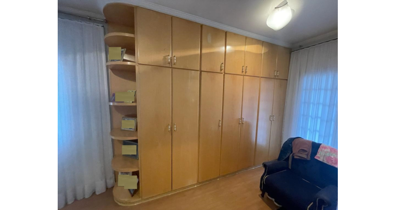 Sobrado à venda no Jardim Pinheiros (City Pinheirinho) na Rua Jose Mauro de Vasconcelos 