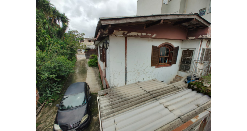 Casa à venda no Jardim Regina na Rua Crispim Santos