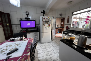 Sobrado à venda no Conjunto Residencial Vista Verde na Rua Desembargador Vicente Sabino Júnior