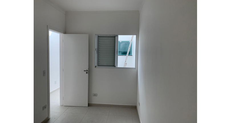  Sobrado novo à venda no Parque São Domingos na Rua Homero Sales 851