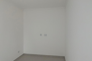 Sobrado novo à venda no Parque São Domingos na Rua Homero Sales 855 