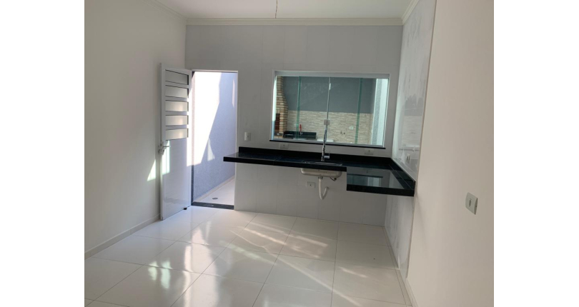 Sobrado novo à venda no Parque São Domingos na Rua Homero Sales 855 