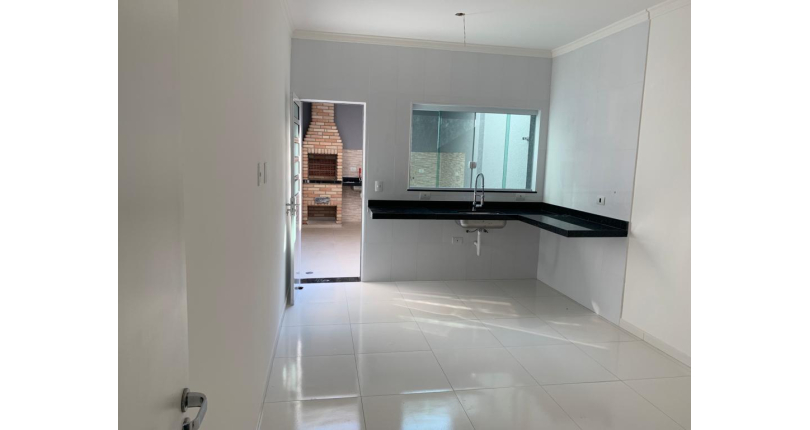 Sobrado novo à venda no Parque São Domingos na Rua Homero Sales 855 