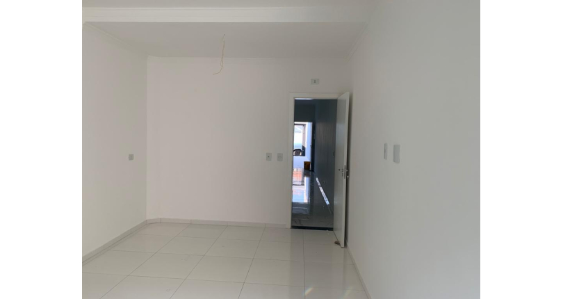 Sobrado novo à venda no Parque São Domingos na Rua Homero Sales 855 