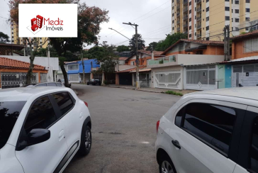  Sobrado á venda no Conjunto Residencial Vista Verde na Rua José Carlos de Resende