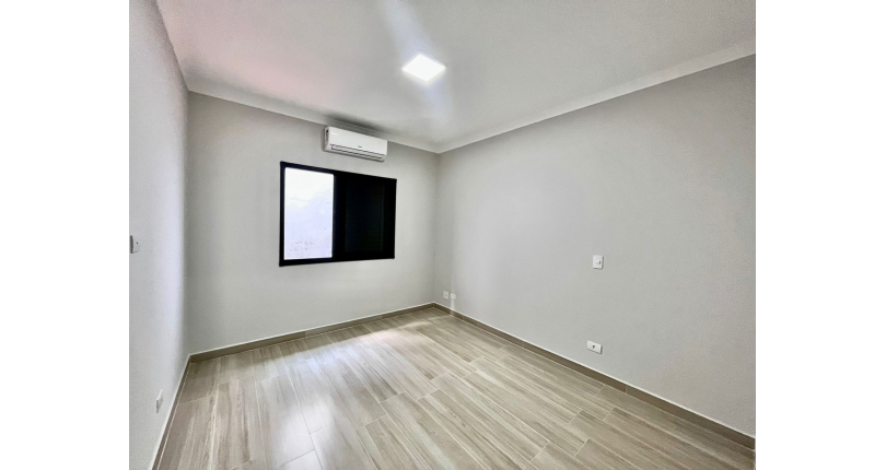 Sobrado à venda Rua Frei Adriano Donado, Jardim Pinheiros - Imóveis à Venda