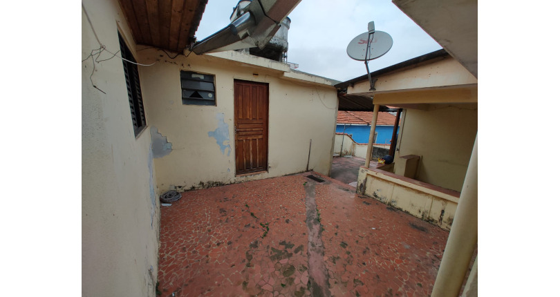 Terreno à venda no Jardim Santo Elias na Rua Otávio Gonçalves Martins
