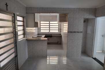 Sobrado à venda na Vila Mangalot na Rua Manuel Pinheiro