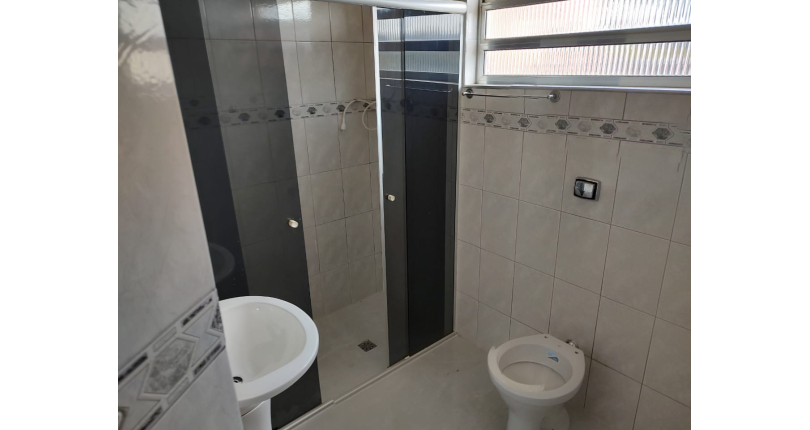 Sobrado à venda na Vila Mangalot na Rua Manuel Pinheiro