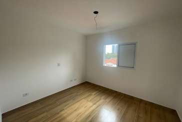 Sobrado à venda no Parque São Domingos na Rua Homero Sales 37