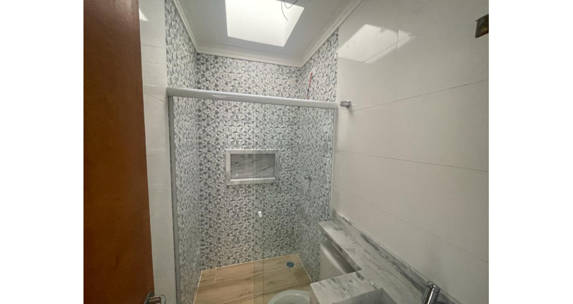 Sobrado à venda no Parque São Domingos na Rua Homero Sales 37