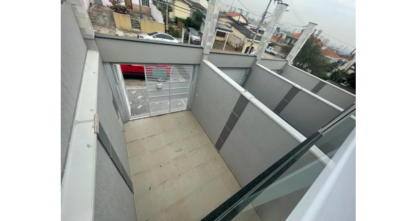 Sobrado à venda no Parque São Domingos na Rua Homero Sales 37