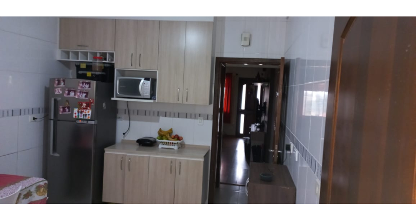 Sobrado à venda no Jaraguá na Rua Luiz Lopes da Silva