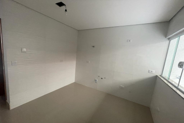 OPORTUNIDADE: Sobrado à venda no Parque São Domingos na Rua Abraham Lincoln