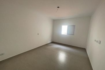 OPORTUNIDADE: Sobrado à venda no Parque São Domingos na Rua Abraham Lincoln