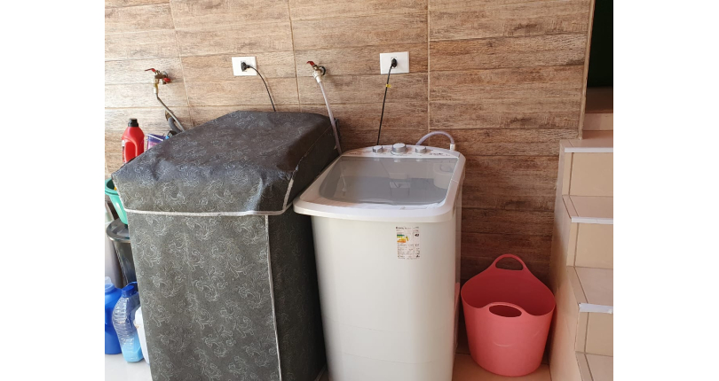 Belo Sobrado à venda no Jardim Vista Linda na Rua Amapola