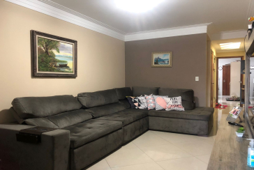 Belo Sobrado à venda na Vila Guedes na Rua São Francisco de Assis