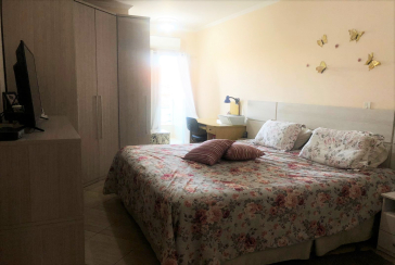 Belo Sobrado à venda na Vila Guedes na Rua São Francisco de Assis