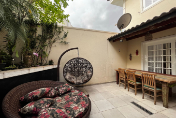 Belíssimo Sobrado à venda no Parque São Domingos na Rua Giovani Recordati 68