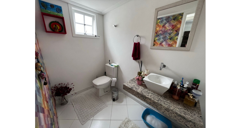 Belíssimo Sobrado à venda no Parque São Domingos na Rua Giovani Recordati 68