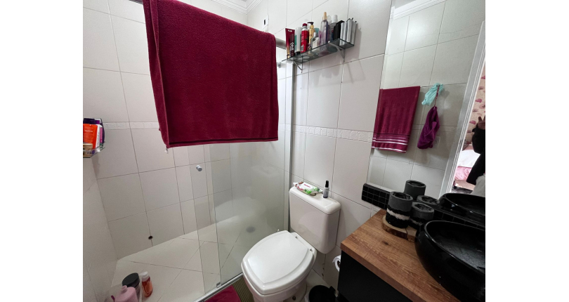 Belíssimo Sobrado à venda no Parque São Domingos na Rua Giovani Recordati 68