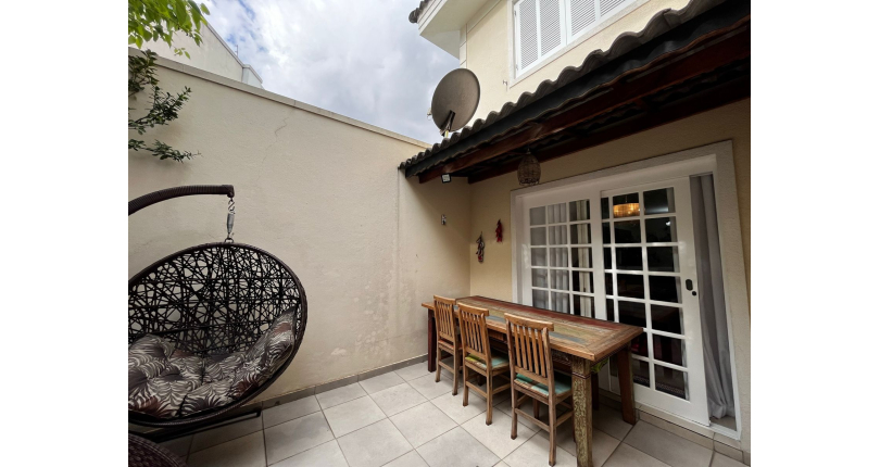 Belíssimo Sobrado à venda no Parque São Domingos na Rua Giovani Recordati 68