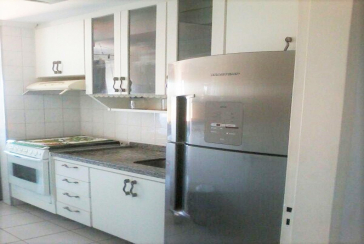 Apartamento à venda no Conjunto Residencial Vista Verde na Rua Jose Carlos de Resende 92, no Condomínio Edifício Giardino D Itália