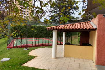 Apartamento à venda no Conjunto Residencial Vista Verde na Rua Jose Carlos de Resende 92, no Condomínio Edifício Giardino D Itália