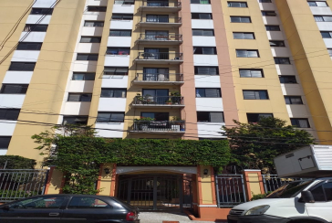 Apartamento à venda no Conjunto Residencial Vista Verde na Rua Jose Carlos de Resende 92, no Condomínio Edifício Giardino D Itália