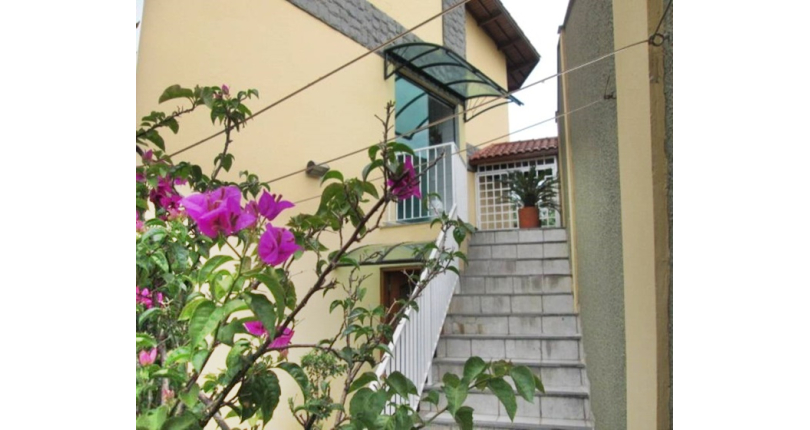 Sobrado à venda no Jardim Pinheiros na Rua Jose Mauro de Vasconcelos