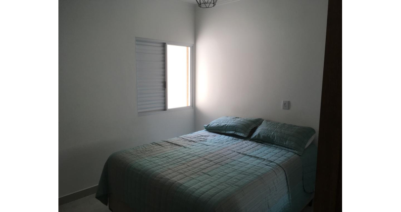 BELO Sobrado à venda no Jardim Bandeirantes (Zona Norte) na Rua Engenheiro Dolabela