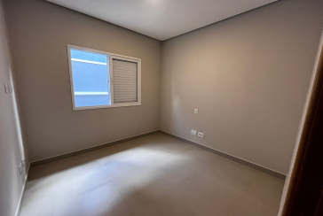 Belo Sobrado novLindo Sobrado novo à venda no Jardim Regina na Rua Francisco Ursaia155