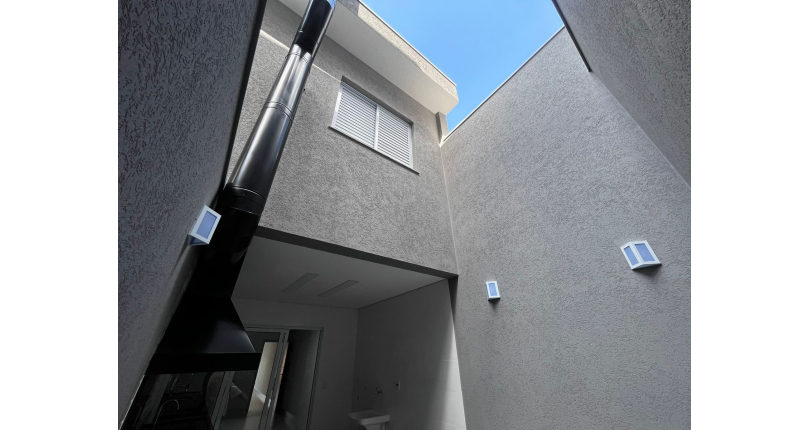 Lindo Sobrado novo à venda no Jardim Regina na Rua Francisco Ursaia155