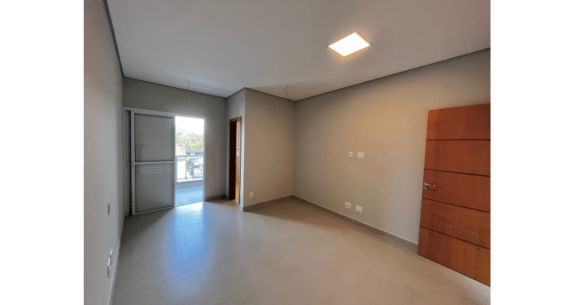 Lindo Sobrado novo à venda no Jardim Regina na Rua Francisco Ursaia155