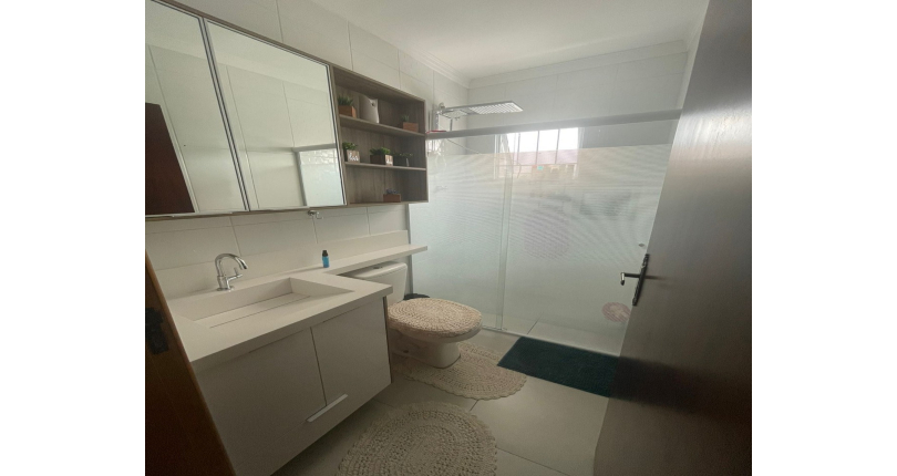 Sobrado à venda no Jaraguá na Rua Jimesana