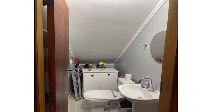 Sobrado à venda no Jaraguá na Rua Jimesana