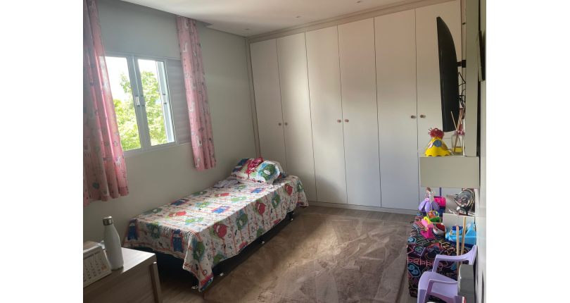 Sobrado à venda no Jaraguá na Rua Jimesana