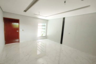 Sobrado novo à venda no Jardim Maristela na Rua Coronel Augusto Machado 302